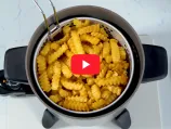 Link to a video about the Presto Kitchen Kettle deep fryer/multi-cooker.
