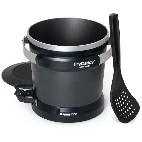 05420 FryDaddy electric deep fryer with the scoop and cover.