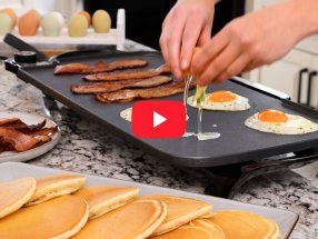 Link to a video about the Presto 07061 22-inch Griddle with Removable Handles.